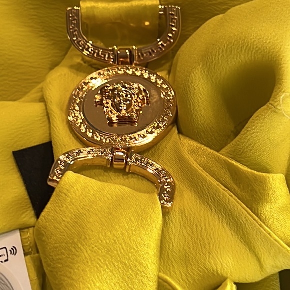 NWT: Versace Medusa cowl neck vest. Sz: 38 - Picture 10 of 10